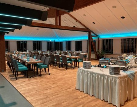 Oste-Hotel Bankett und Tagungen